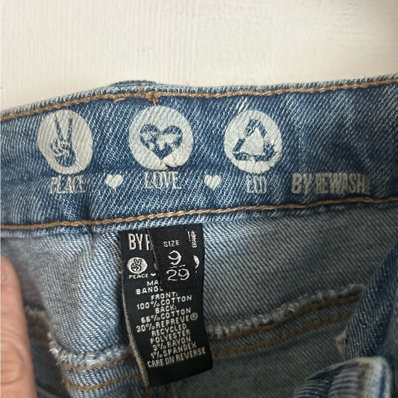 Super high rise cropped rewash jeans - Picture 8 of 11